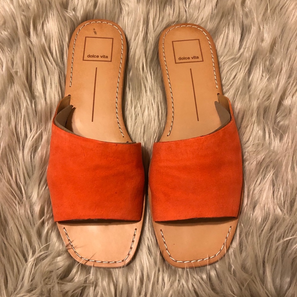COPY - Dolce Vita Slides